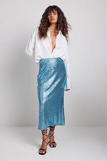 Nauwsluitende midirok met pailletten