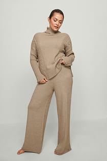 Weite Strickhose
