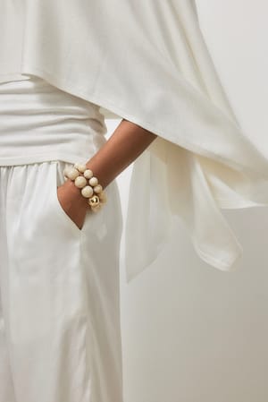 Beige 2er-Pack Armband mit Perlen