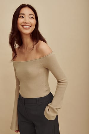 Beige Schulterfreies Strickoberteil
