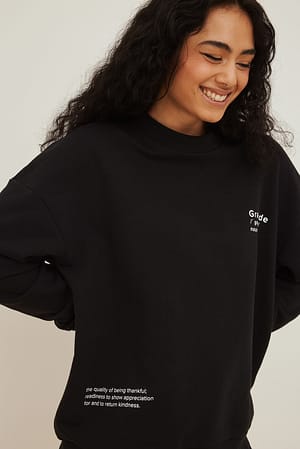 Black Bedruckter Pullover