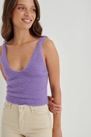 Fuzzy Strikket Singlet