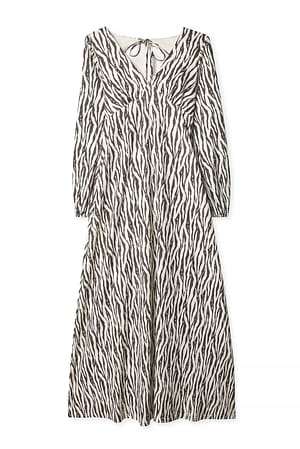 Zebra Brown Maxikjole med ballongermer og åpen rygg