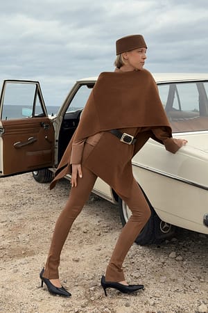 Brown Leggings i jersey med detaljerte beltestropper