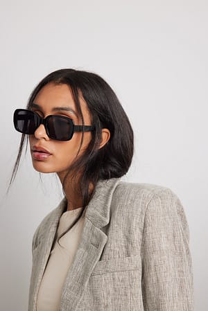 Black Große runde recycelte Sonnenbrille