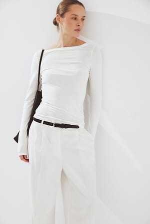 Offwhite Haut à encolure bateau et manches longues