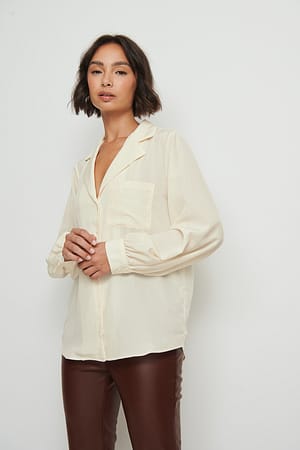 Offwhite Oberteil Mit Ballonärmeln