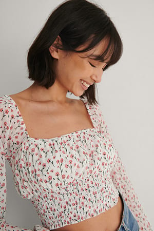 Red Flower Rynket Chiffontop
