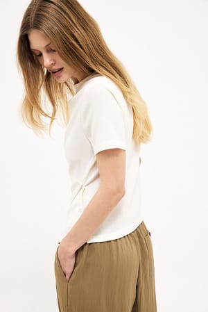 Image 2 of 6
