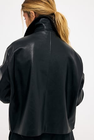 Image 3 of 7