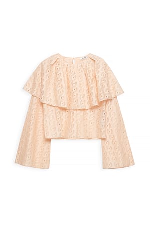 Apricot Blouse met cape