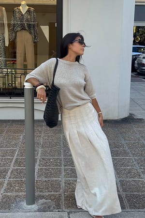 Beige Maxifalda plisada