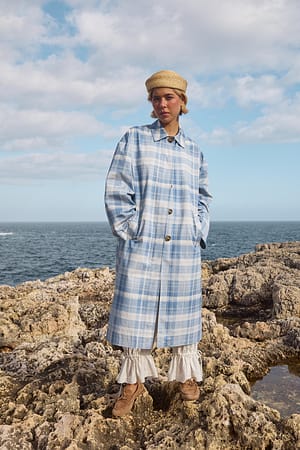 Image 5 of 8