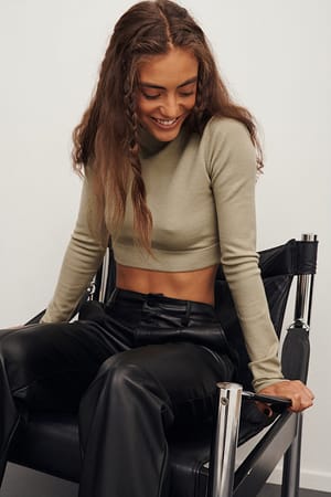 Crop polo top