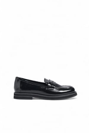 Black Mocasines chunky