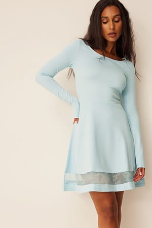 Light Blue Kjole med cirkeludskæring