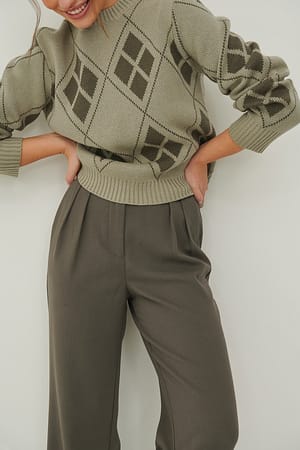 Image 4 of 5