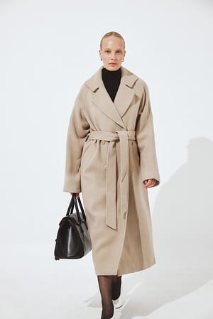 Image 3 of 7