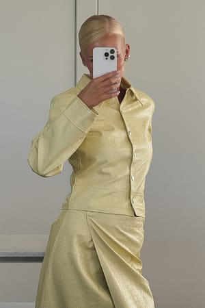 Image 3 of 7
