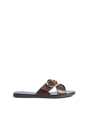 DK Brown Sandaler i læder med tværgående rem