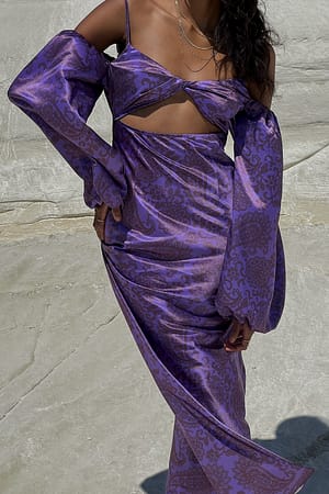 Paisly Maxikleid Cut-off-Schulter