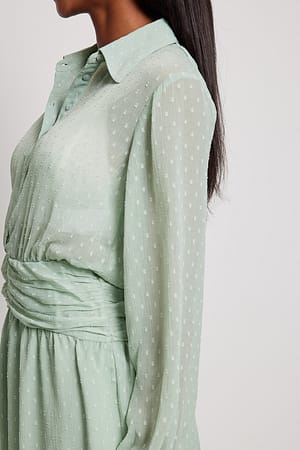 Dusty Green Mini-Kleid mit Dobby-Taillen-Detail