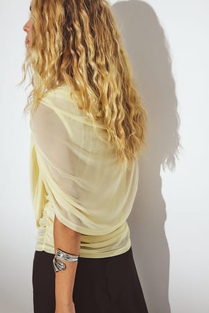 Yellow drapiertes Cape-Top