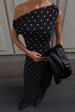 White/Black Dot Drapiertes Maxikleid aus Mesh