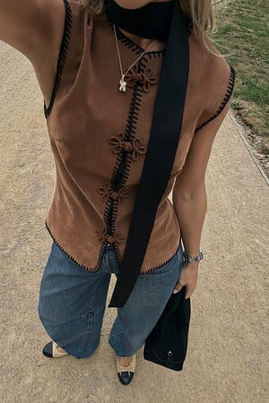 Light Brown Vest i imiteret ruskind