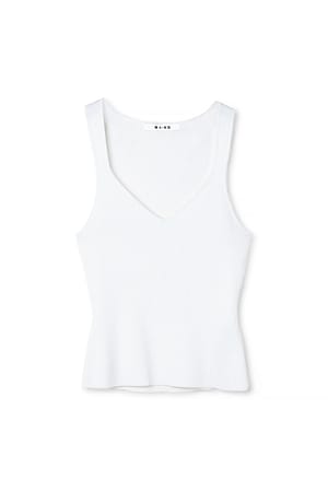 White Feingestricktes Top mit Rundhalsausschnitt