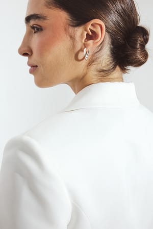 Image 3 of 8