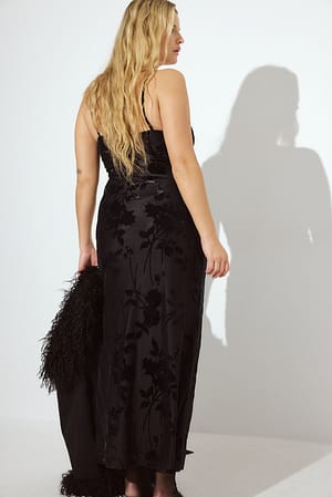 Image 3 of 9