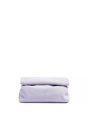 Light Pink Clutch-taske i ruskind med foldedetalje