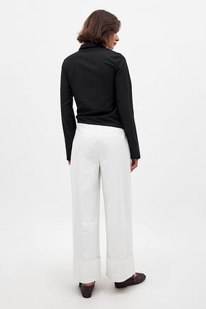 Off White Halfhoge broek met omslag