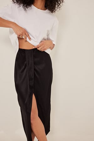 Black Front Detailed Midi Skirt
