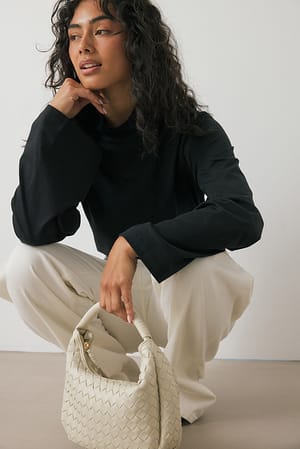Image 4 of 7