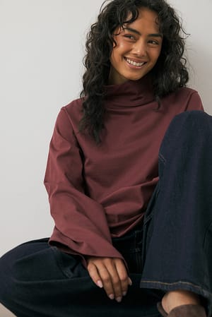 Image 3 of 6