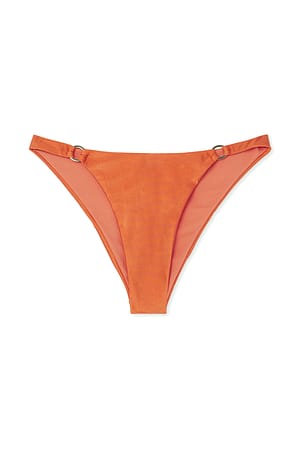 Orange Bikinitruse med metalldetaljer