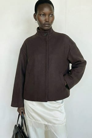Brown Manteau court à col montant