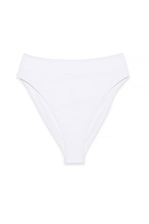 White Bikinitrosa med hög midja