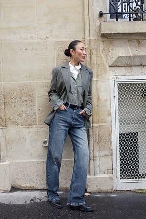 Mid Blue Gerade geschnittene Jeans mit hoher Taille