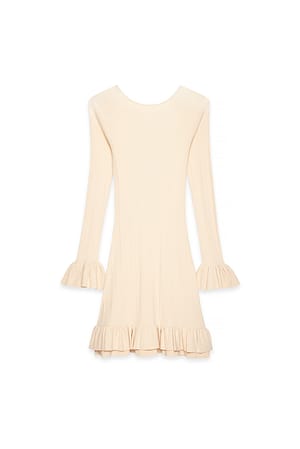 Beige Strikket minikjole med volangdetaljer