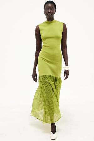 Green Knitted High Neck Maxi Dress