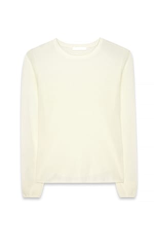 Offwhite Strikket top i merinould med rund hals