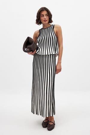 Black/White Stickad midikjol
