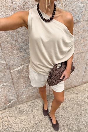 Beige Strikket topp med én skulder