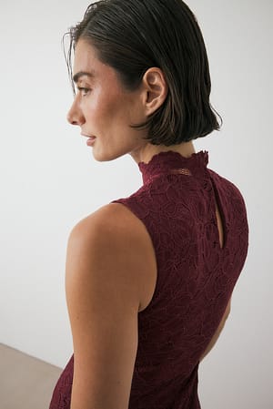 Image 3 of 7