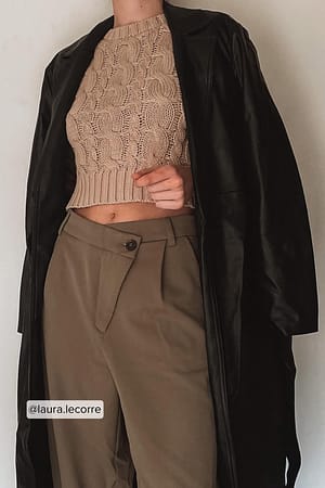 Beige/Brown Kabelstickad tröja