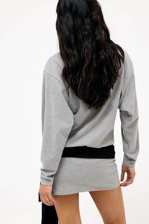 Image 2 of 6