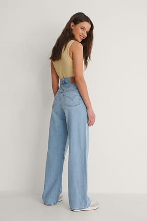 Bild 1 av 6